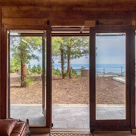 Chalet The Pine Forest Cabin
