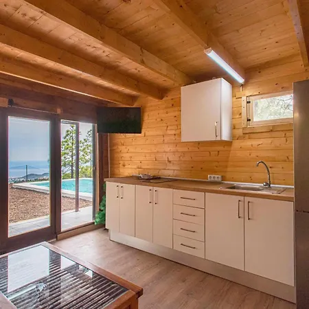 شاليه The Pine Forest Cabin